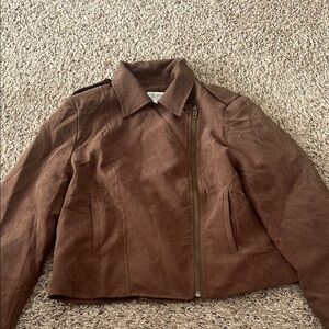 Brown Utility Jacket with Corduroy Texture and Classic Collar